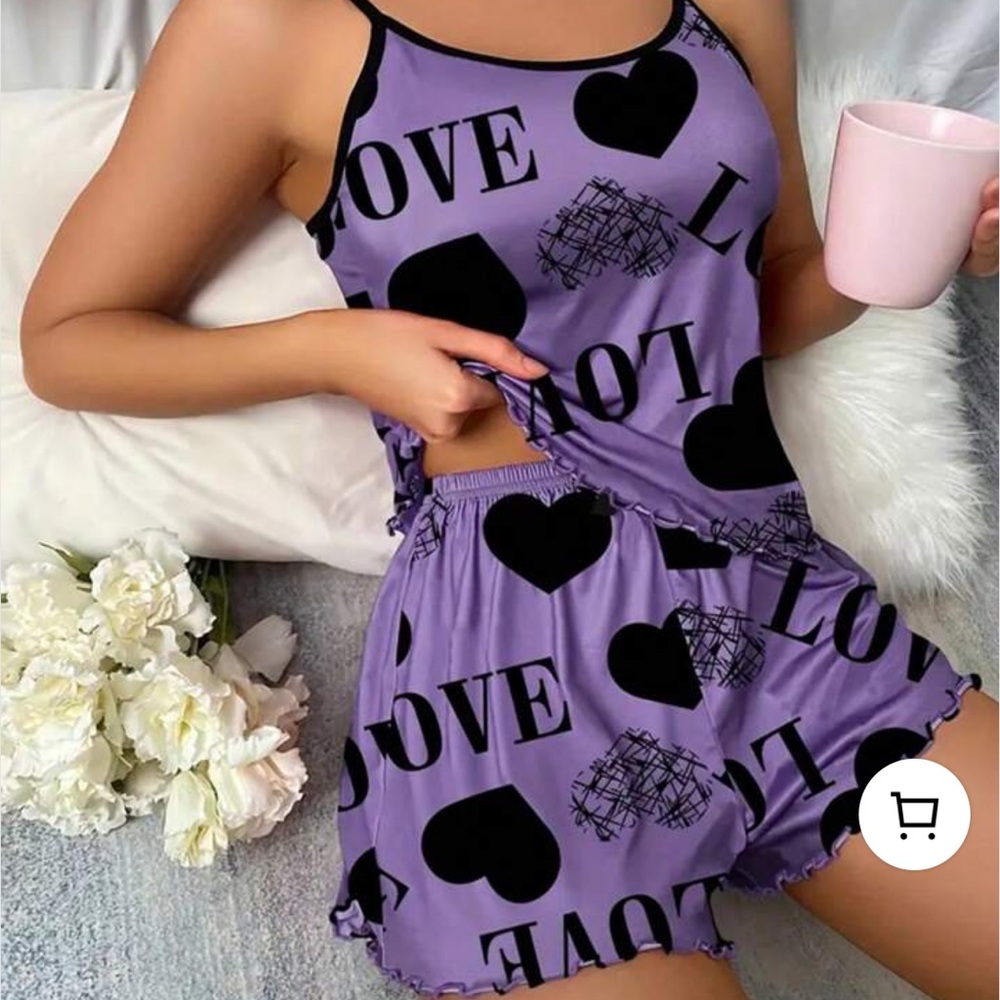 Shein Hearts Lettuce Trim PJ Set Size Small